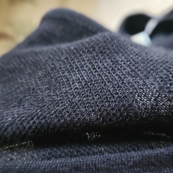 NWT! Michael MK cold shoulder top - Picture 7 of 9